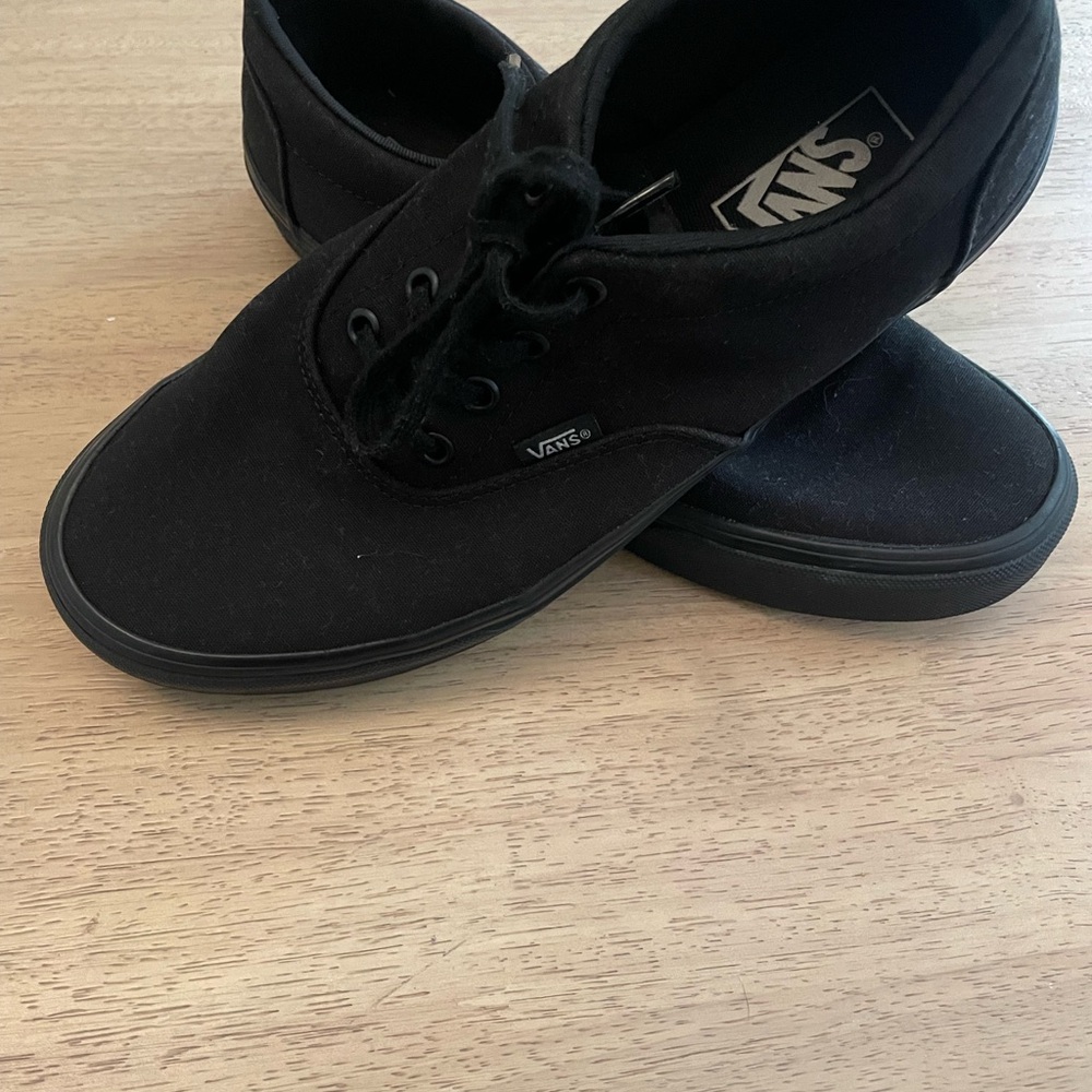 Women’s vans size 10